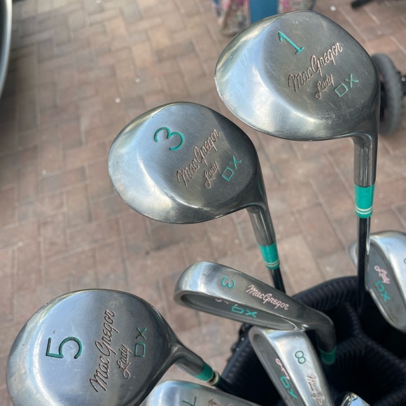 Woman’s golf set 10 pc in right handed Mac Gregor / Helix putter / - Picture 7 of 7